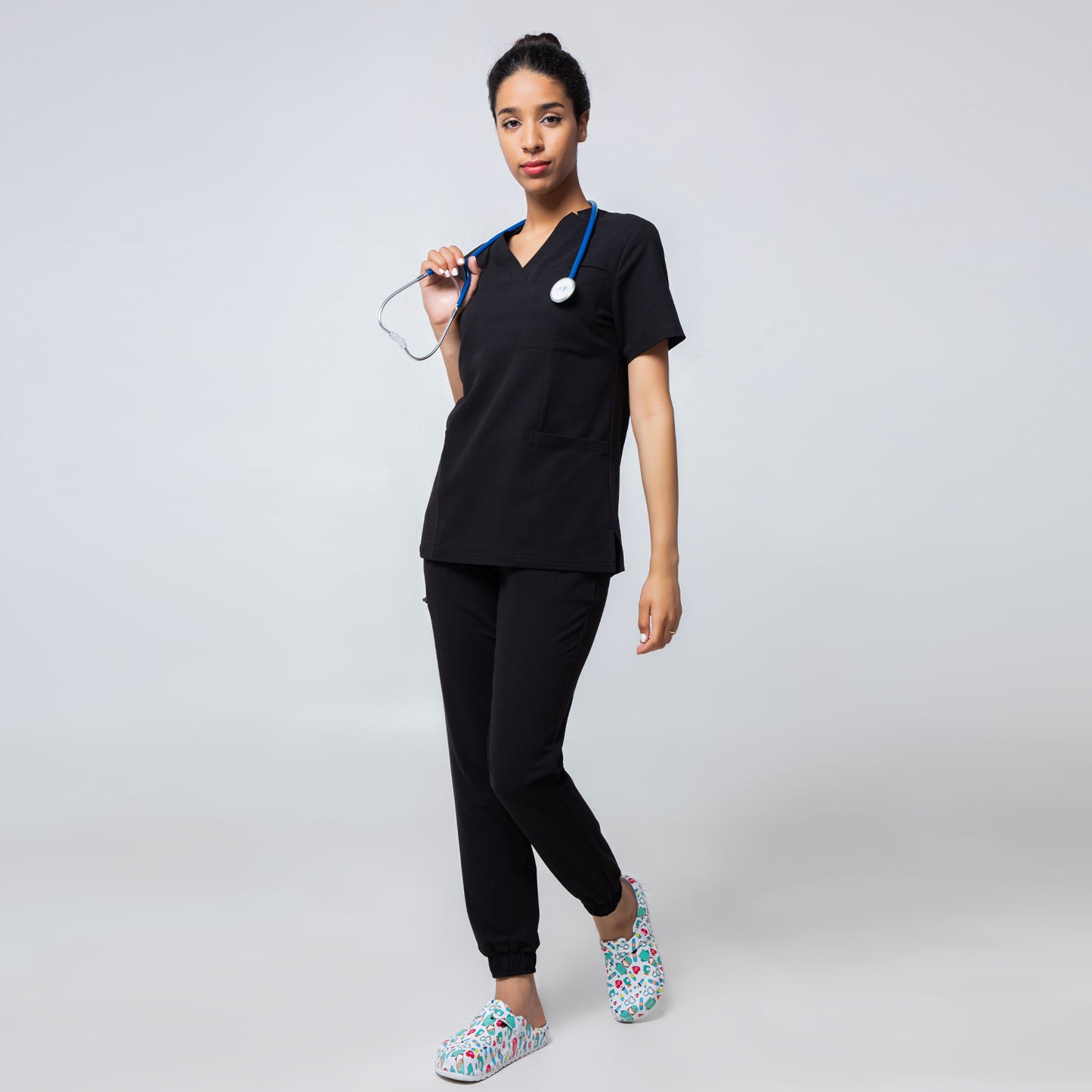 Black Firsty 7-Pockets Well-Fitting Nurse Uniform Set